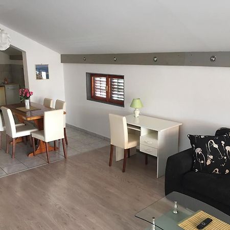 Apartments Pavic Betina  Dış mekan fotoğraf